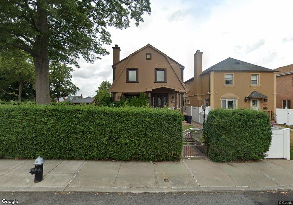 7348 183rd St, Fresh Meadows, NY 11366 - photo 1