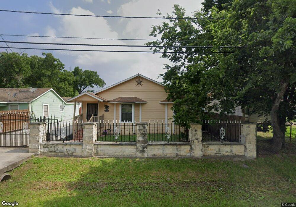 4305 Cedar Hill Ln, Houston, TX 77093 - photo 1