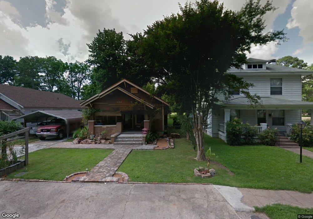 304 W 7th St, Stuttgart, AR 72160 - photo 1