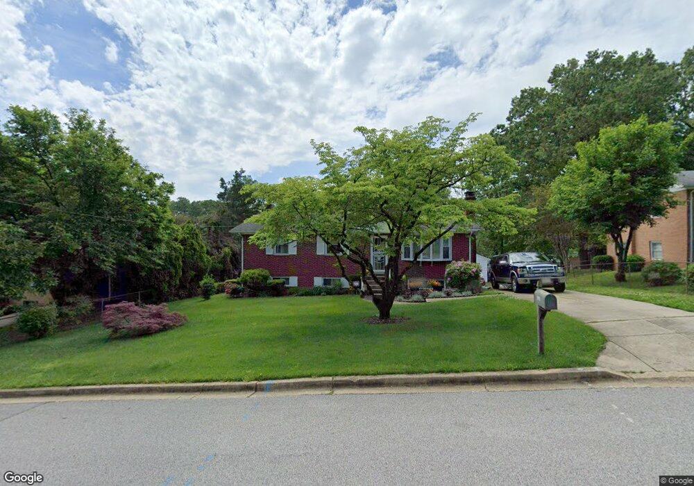 9011 Pinehurst Dr, Fort Washington, MD 20744 - photo 1