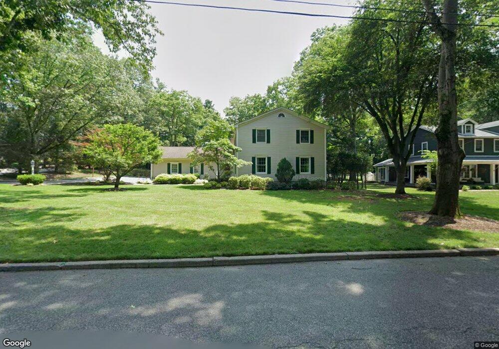 32 Mohawk Dr, Ramsey, NJ 07446 - photo 1