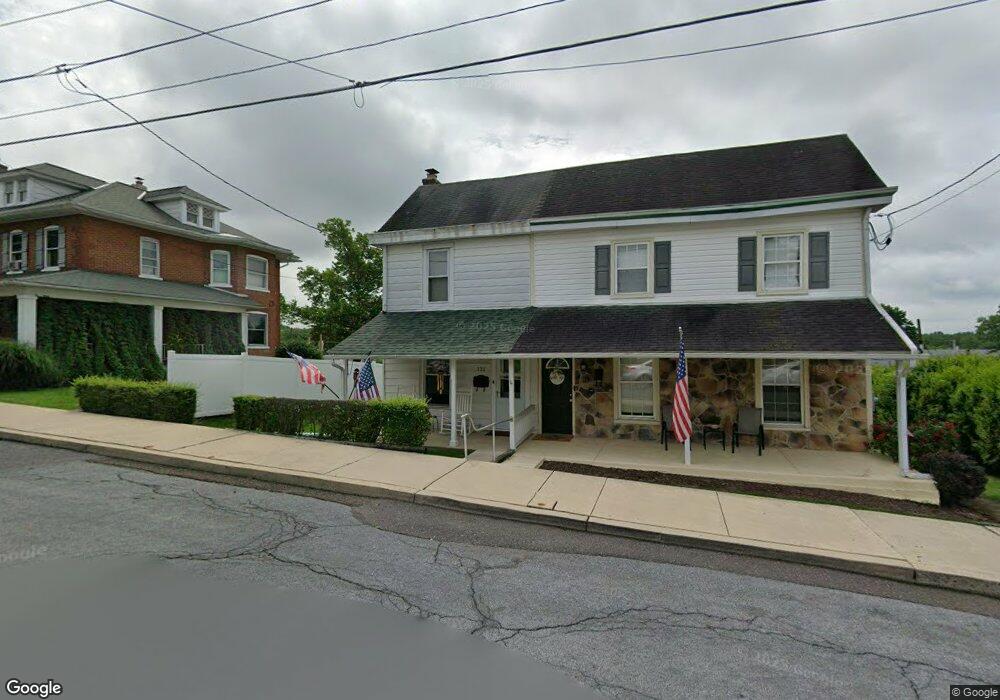 121 S 3rd St, Perkasie, PA 18944 - photo 1