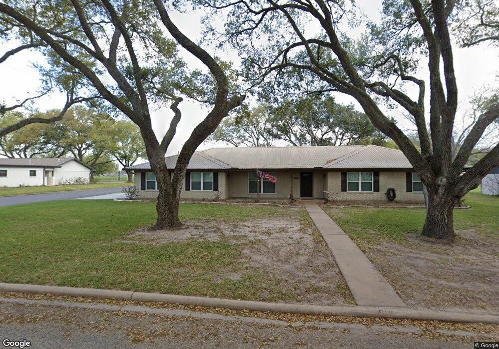 518 Todd St, East Bernard, TX 77435 - photo 1