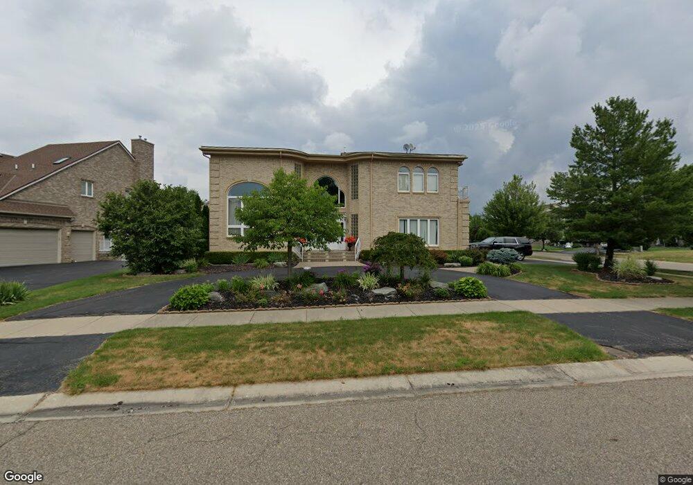 6967 Apple Blossom Trail, West Bloomfield, MI 48322 - photo 1