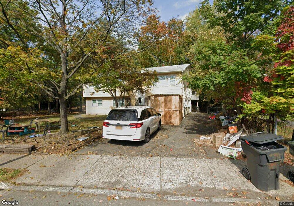 8 Walter Dr, Monsey, NY 10952 - photo 1