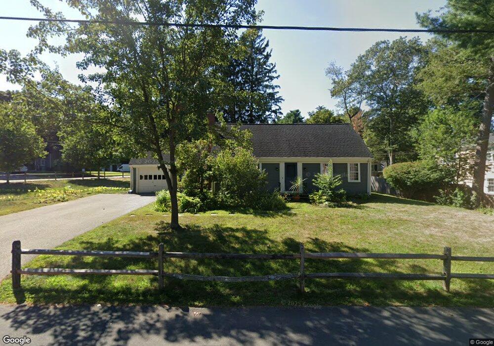 10 Pilgrim Rd, Hingham, MA 02043 - photo 1