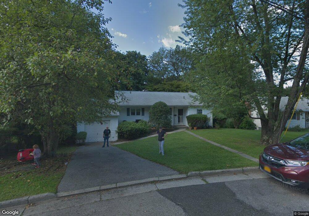 39 Barnes Rd, Tarrytown, NY 10591 - photo 1