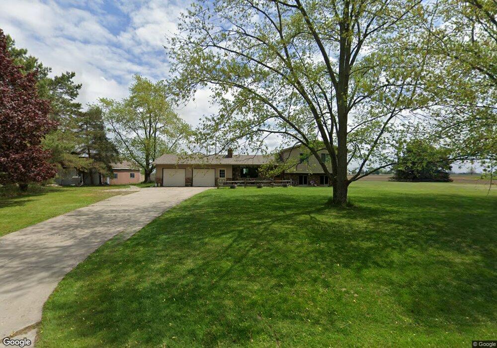 4202 N New Lothrop Rd, Corunna, MI 48817 - photo 1