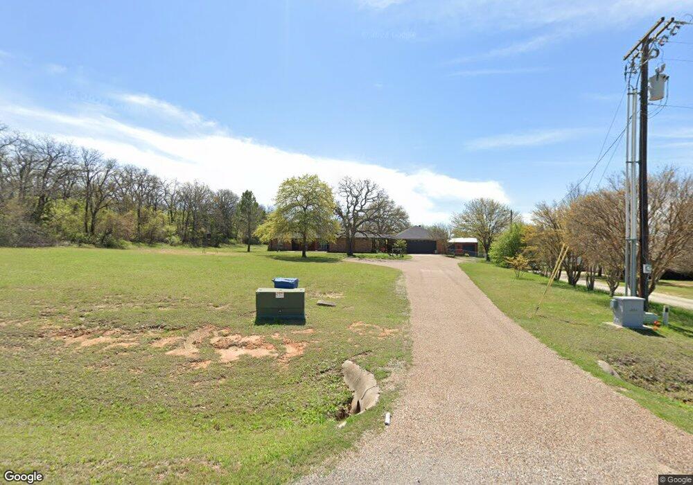 801 Murls Lake Dr, Weatherford, TX 76085 - photo 1