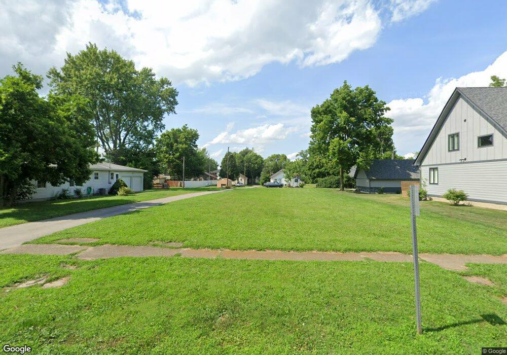 516 W Madison St, Franklin, IN 46131 - photo 1