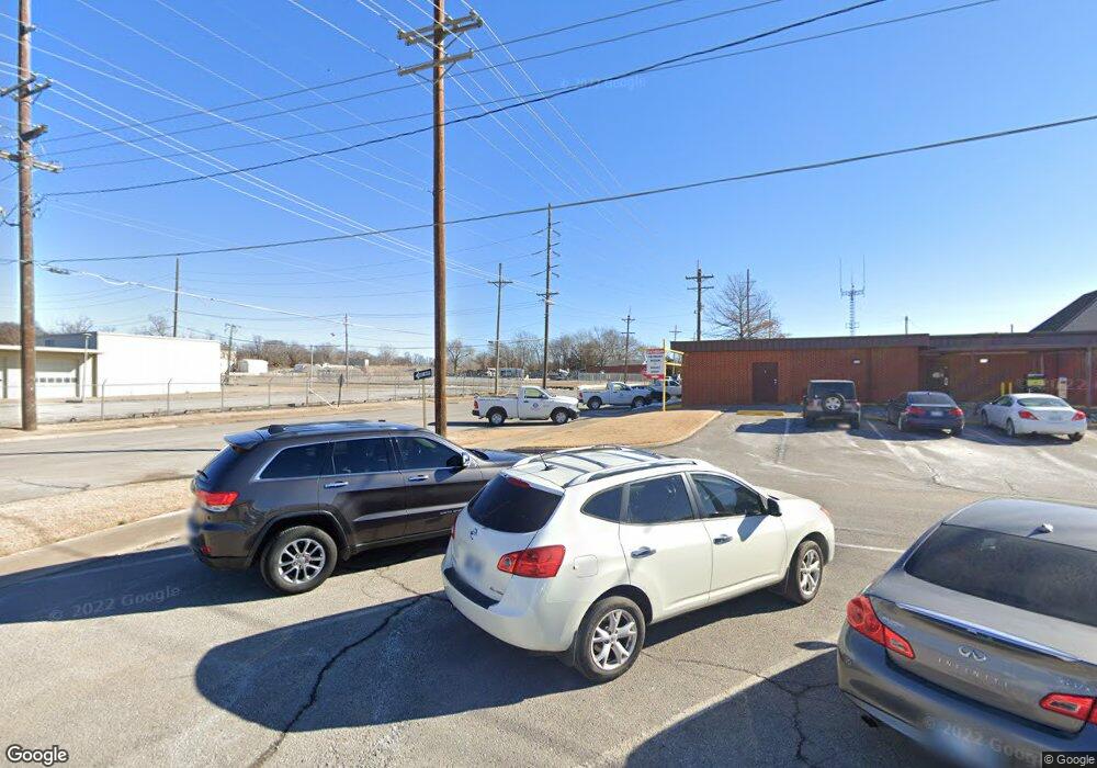 410 E Hobson Ave, Sapulpa, OK 74066 - photo 1