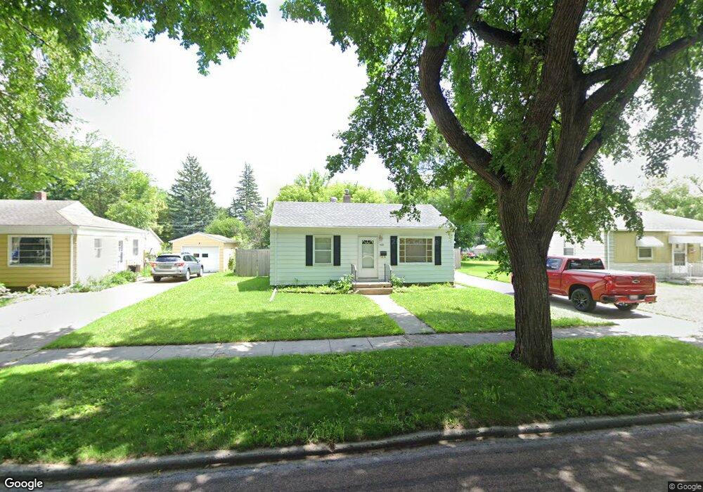 922 18th St S, Fargo, ND 58103 - photo 1