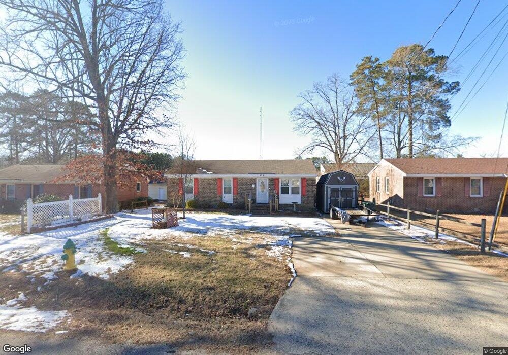 823 Ransome St, Roanoke Rapids, NC 27870 - photo 1