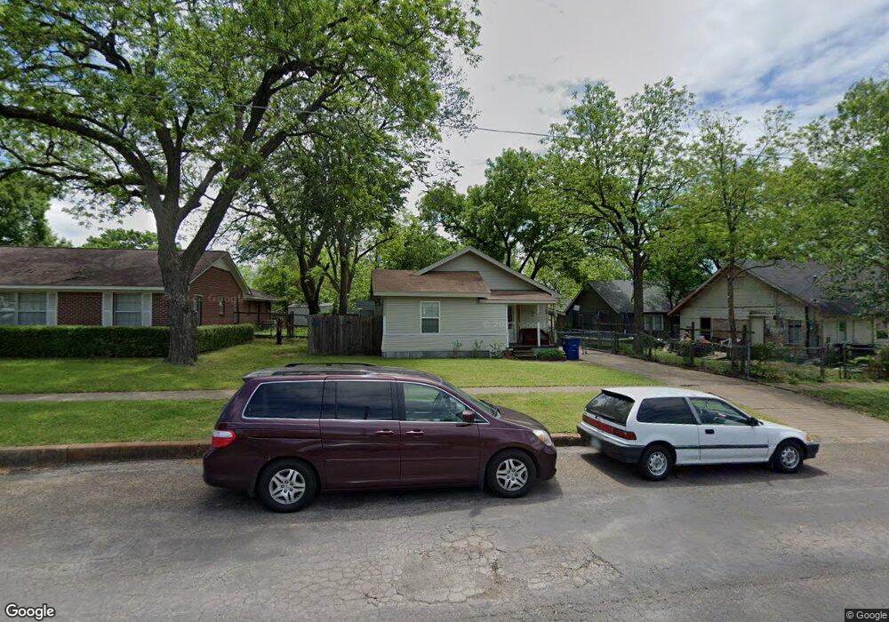 205 W Denton St, Ennis, TX 75119 - photo 1