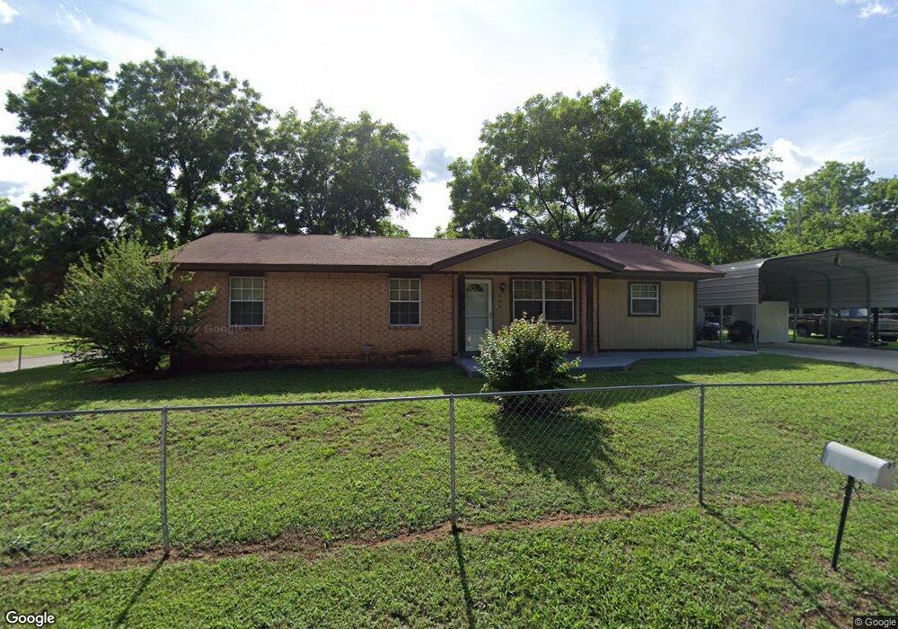 301 L St NE, Ardmore, OK 73401 - photo 1