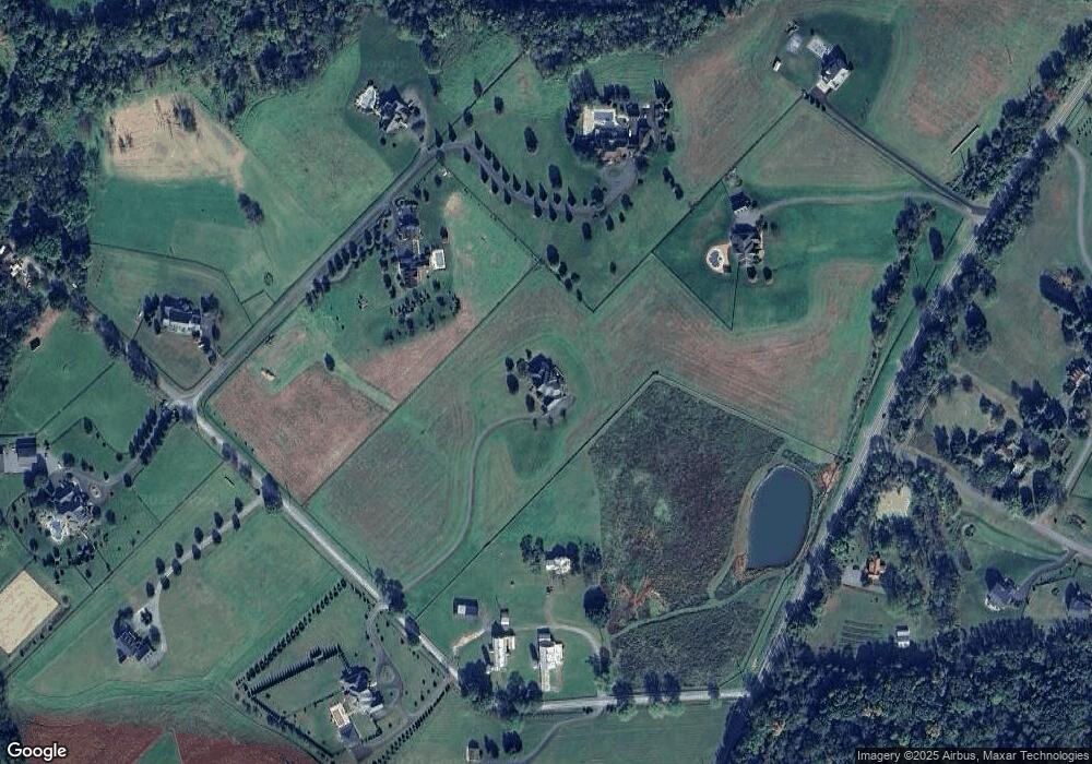 37830 Baker Mill Rd, Hillsboro, VA 20132 - photo 1