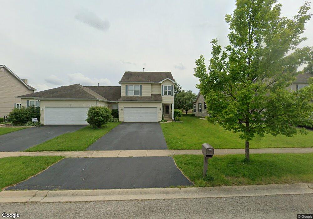 546 Chestnut Dr, Oswego, IL 60543 - photo 1