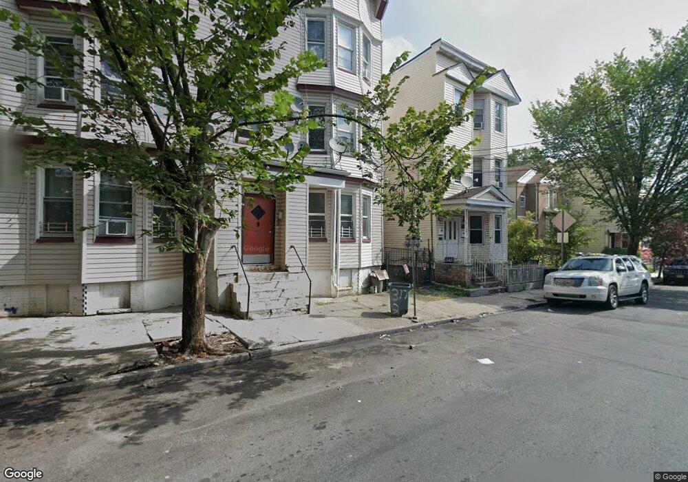 317 W Runyon St, Newark, NJ 07108 - photo 1