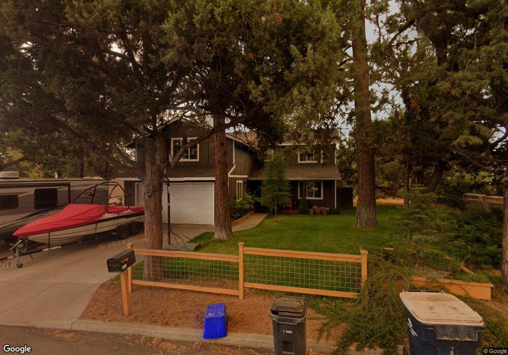 852 NE 5th St, Bend, OR 97701 - photo 1
