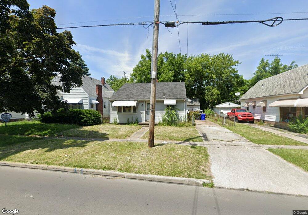 2030 Berdan Ave, Toledo, OH 43613 - photo 1