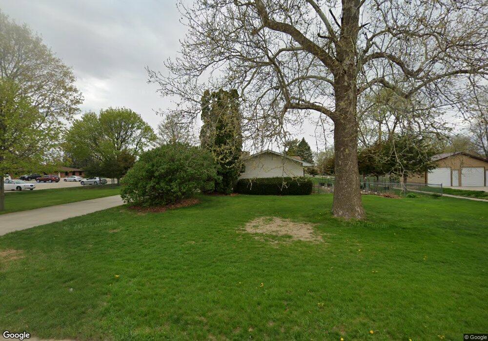 509 E 19th St N, Newton, IA 50208 - photo 1