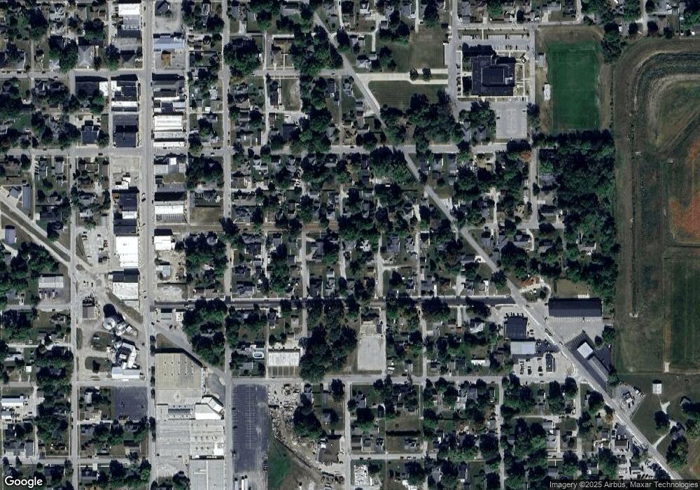 304 E 5th St, Sheridan, IN 46069 - photo 1