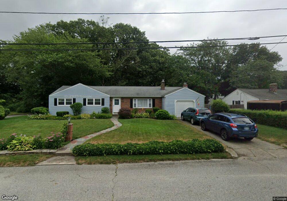 20 Gilbert St, Warwick, RI 02886 - photo 1