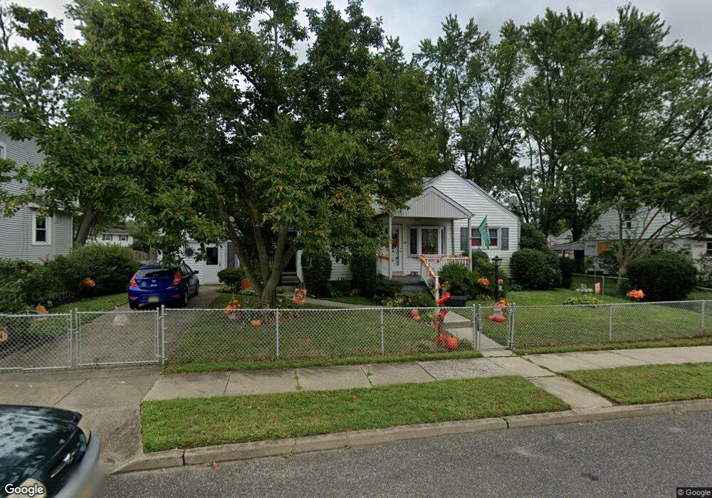 10 Minnehaha Rd, Somerdale, NJ 08083 - photo 1