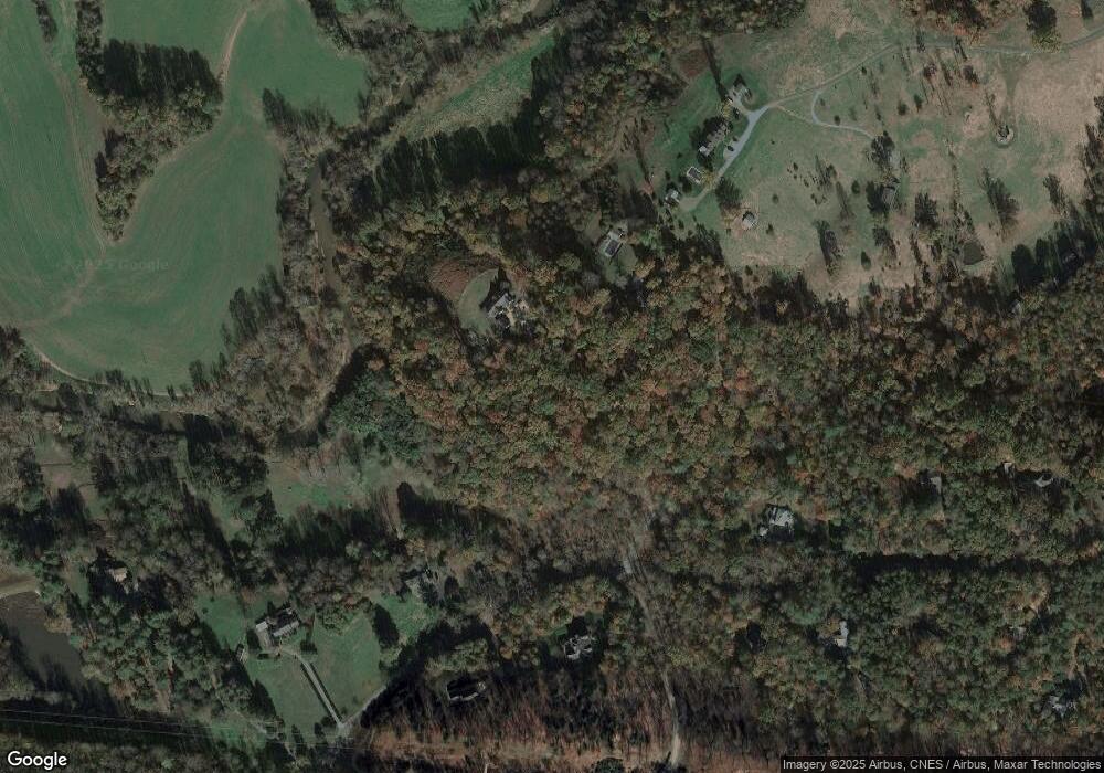 1036 Tilman Rd, Charlottesville, VA 22901 - photo 1