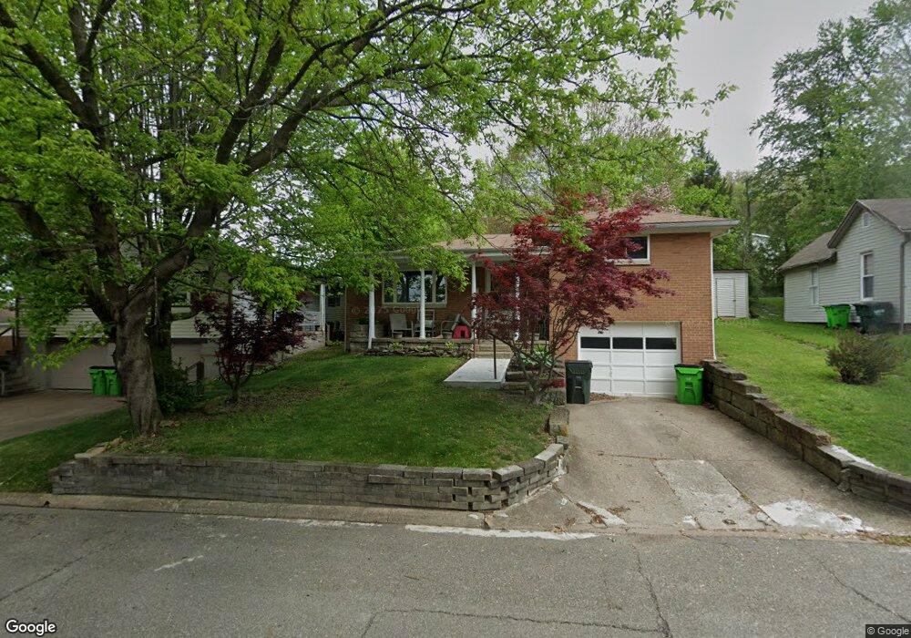 1618 Adams St, Coshocton, OH 43812 - photo 1