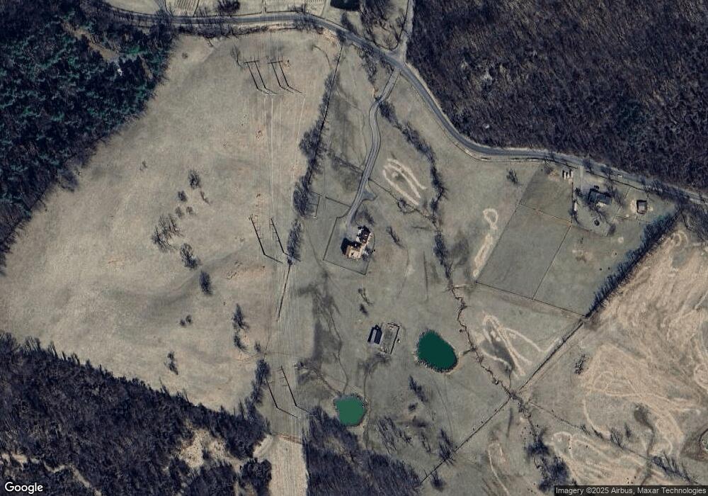 13601 Hume Rd, Hume, VA 22639 - photo 1