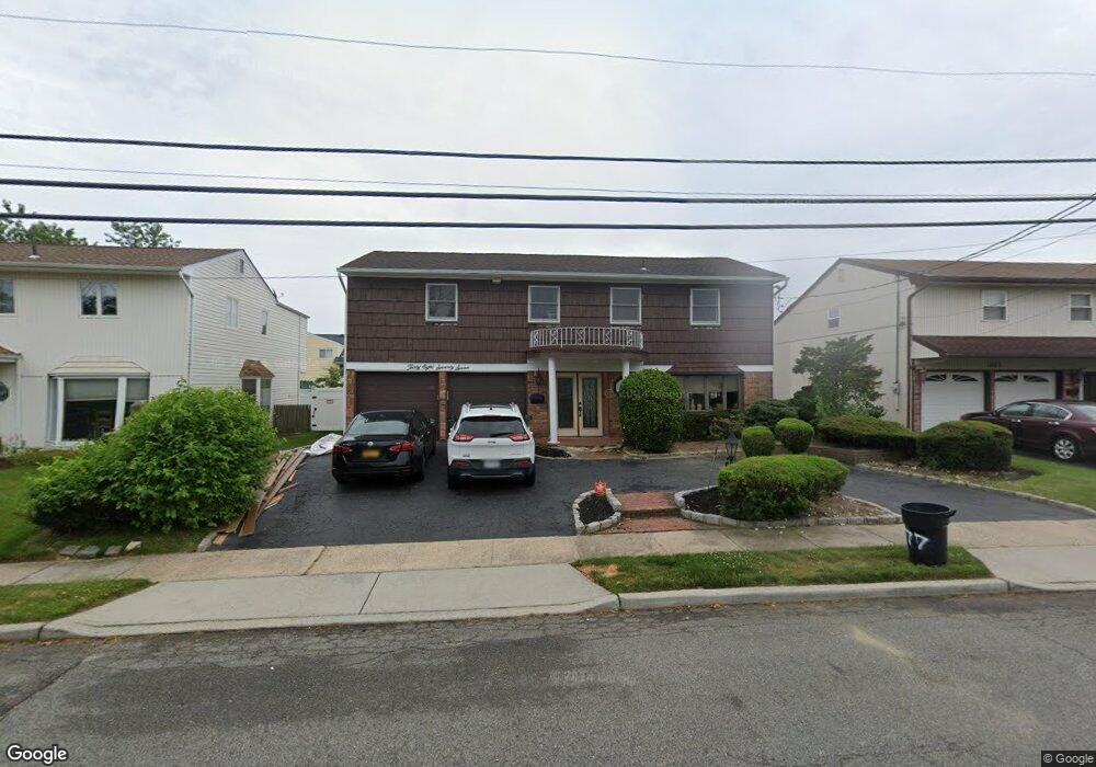 3877 Carrel Blvd, Oceanside, NY 11572 - photo 1