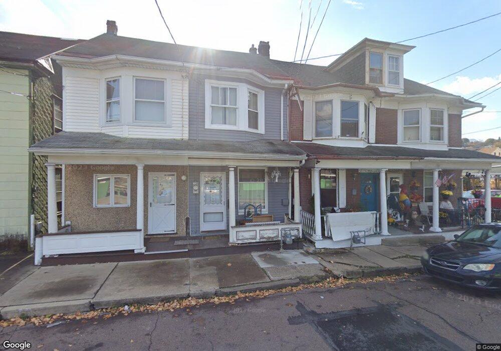 430 W Arch St, Shamokin, PA 17872 - photo 1