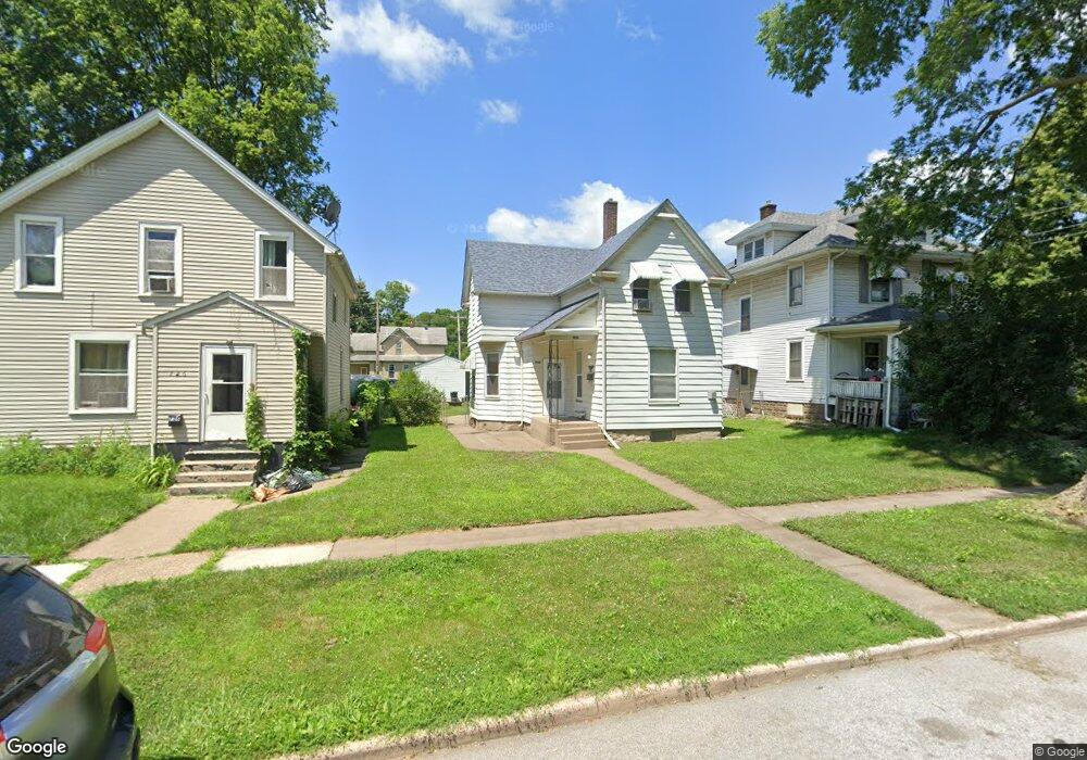 730 N Howell St, Davenport, IA 52802 - photo 1
