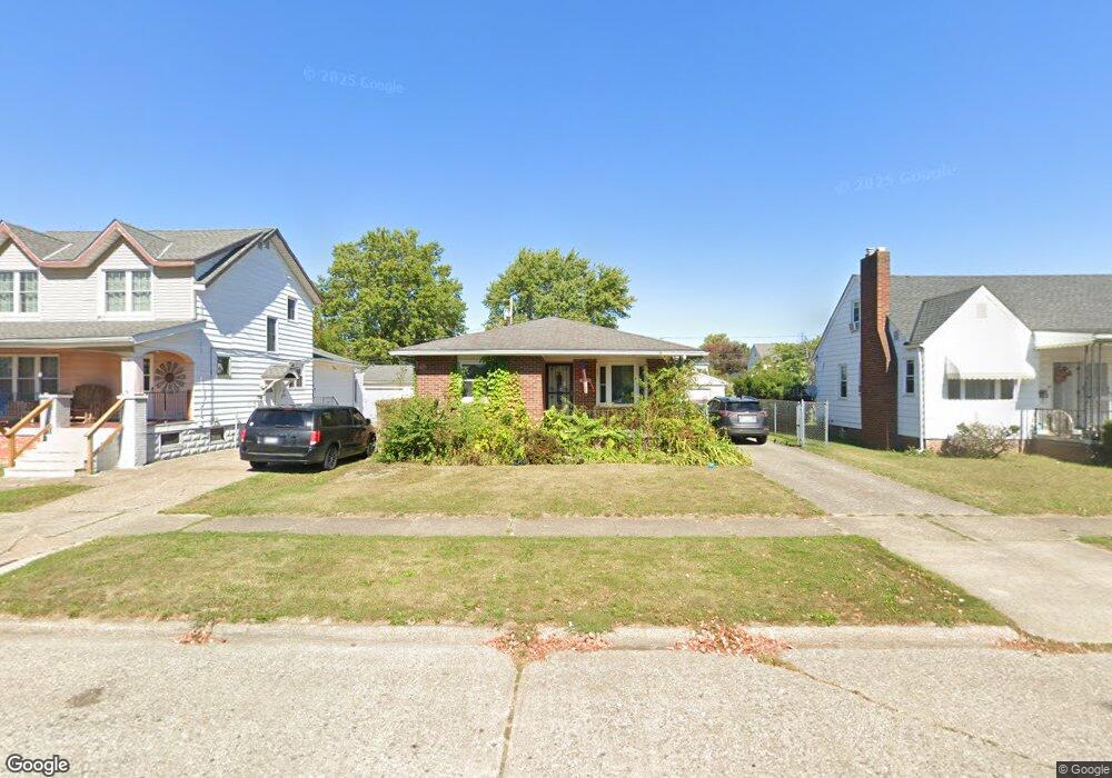 2509 E 32nd St, Lorain, OH 44055 - photo 1