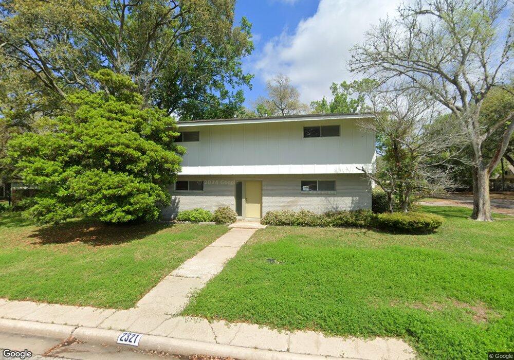 2321 Large St, Bay City, TX 77414 - photo 1