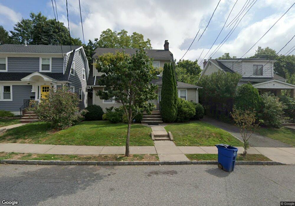 64 Peachtree Rd unit 2, Maplewood, NJ 07040 - photo 1