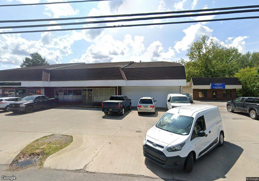 5254 E Lake Rd, Sheffield Lake, OH 44054 - photo 1