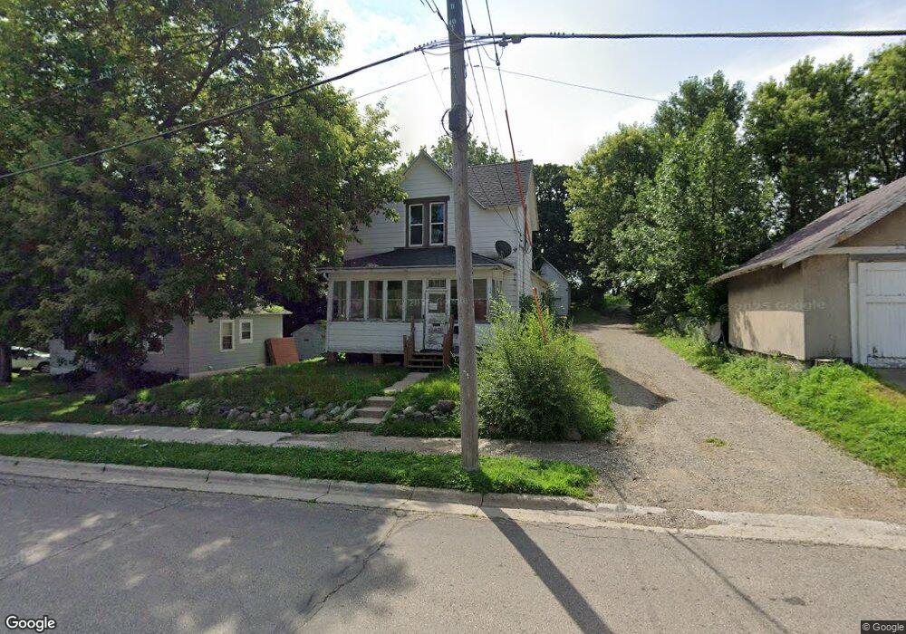 808 Ramsey St, Albert Lea, MN 56007 - photo 1