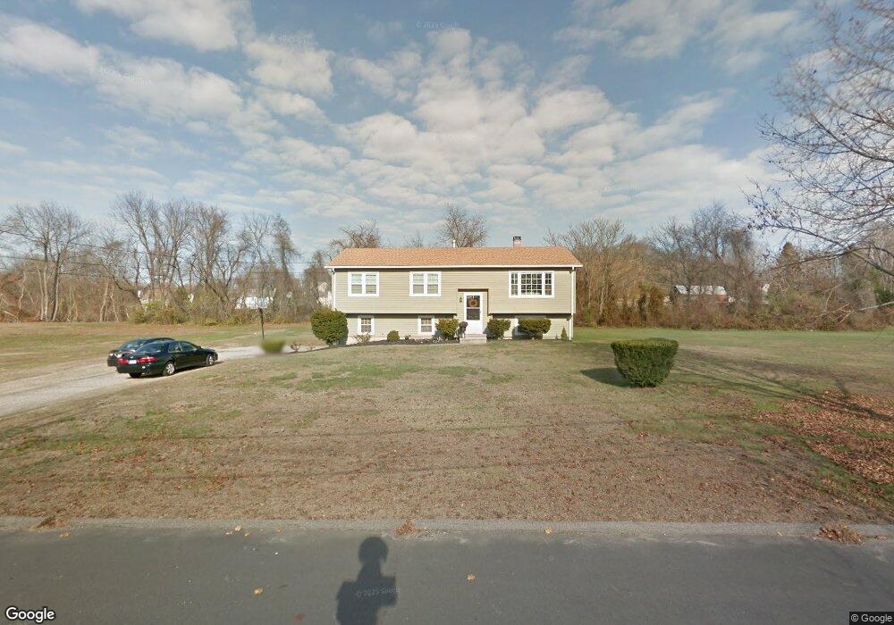 28 Hollis Dr, Milford, CT 06461 - photo 1