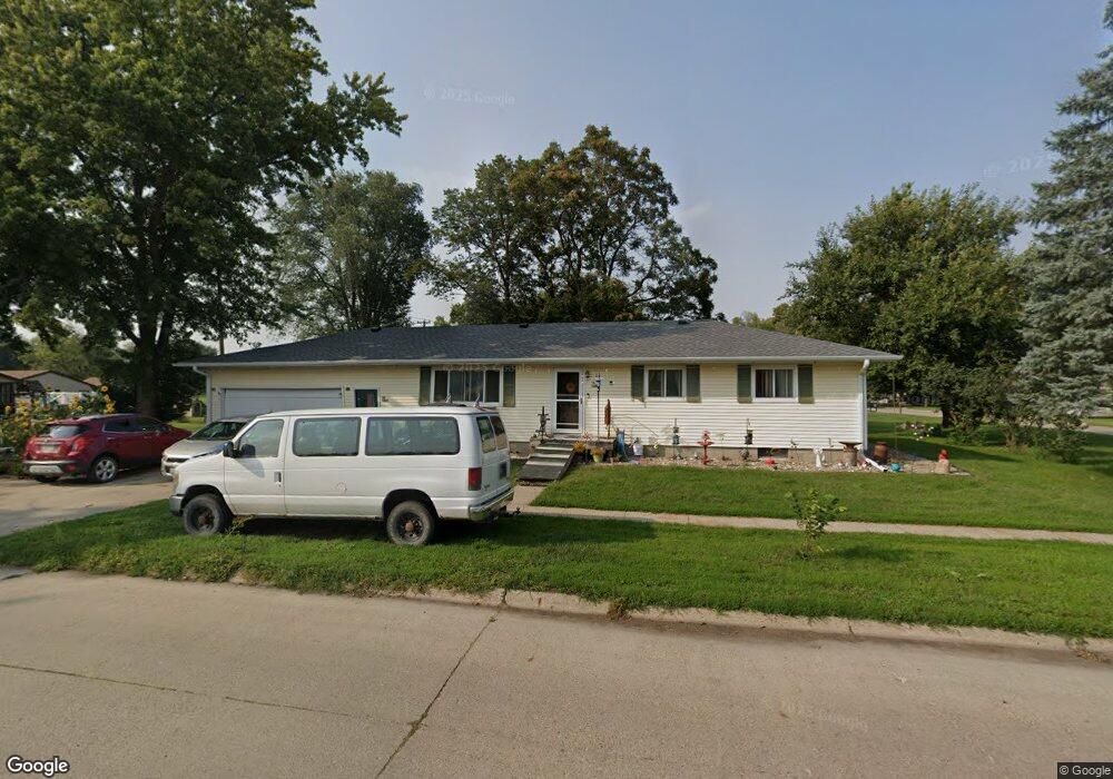 702 Cameo St, Onawa, IA 51040 - photo 1