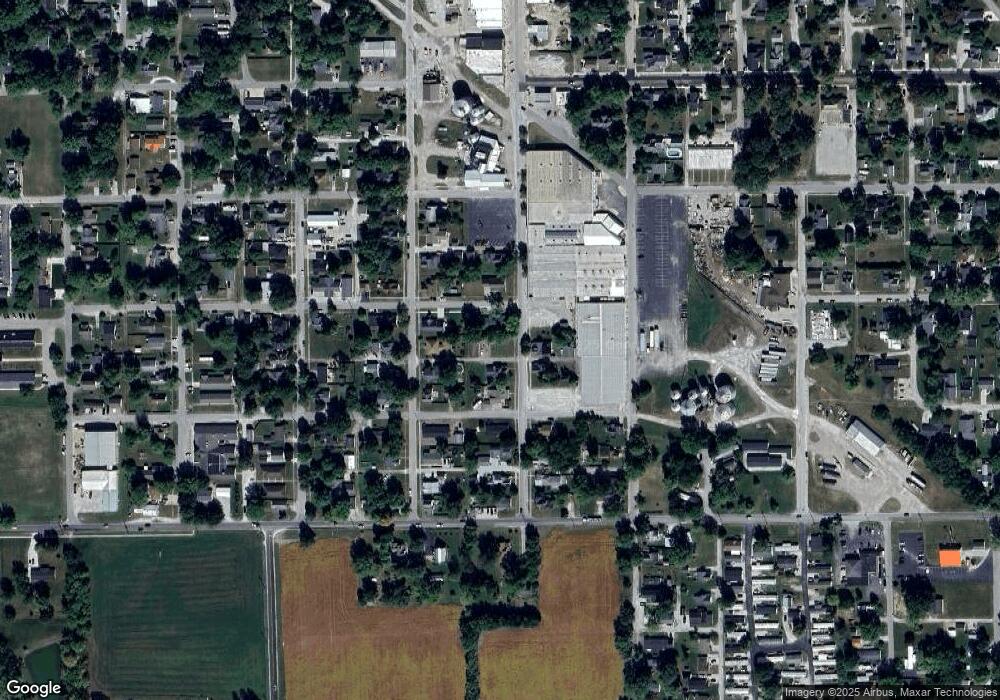 802 S Main St, Sheridan, IN 46069 - photo 1