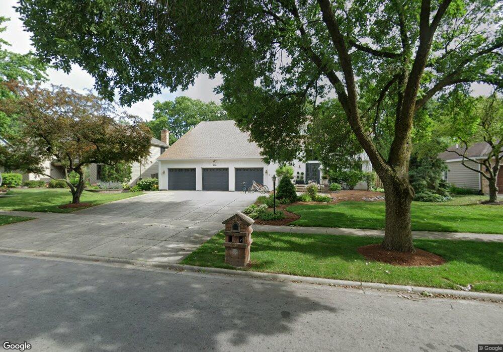 916 Rockbridge Rd, Naperville, IL 60540 - photo 1