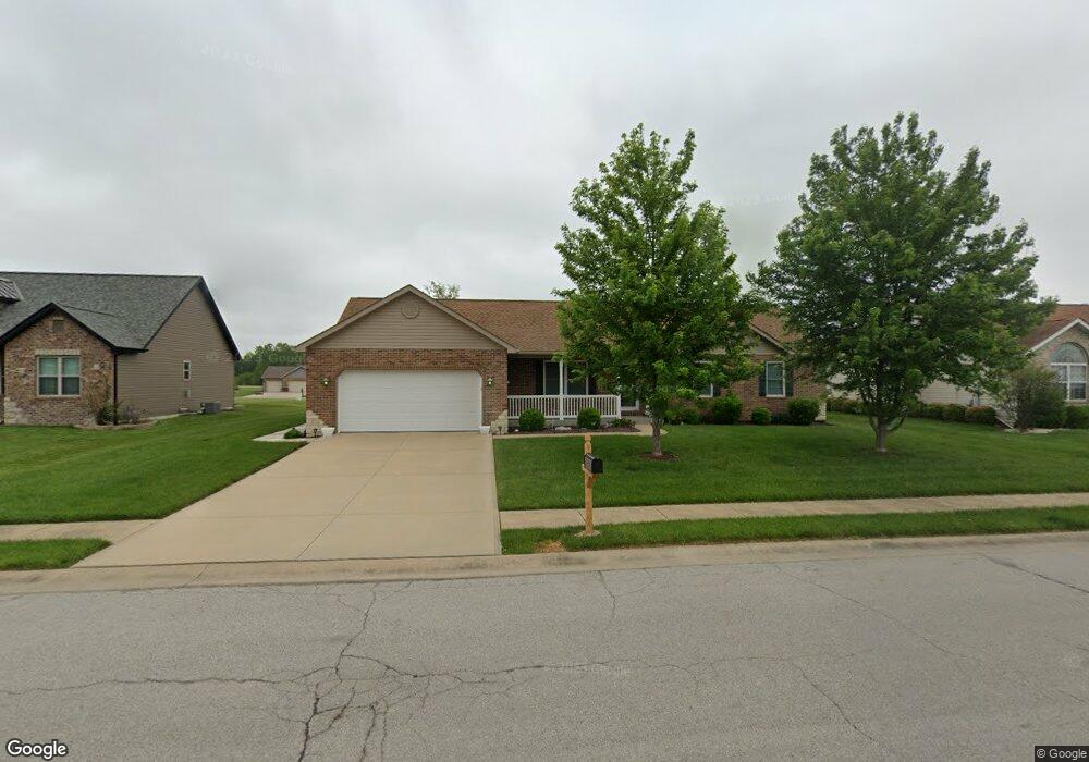 336 Silverthorne Dr, Freeburg, IL 62243 - photo 1