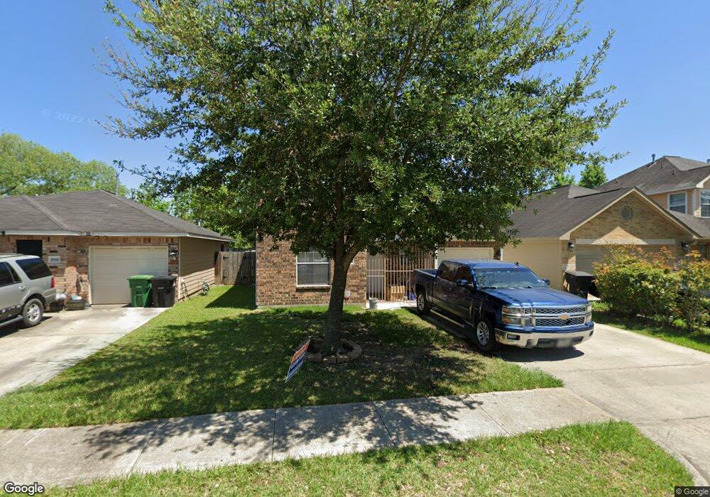10926 Seneca St, Houston, TX 77016 - photo 1