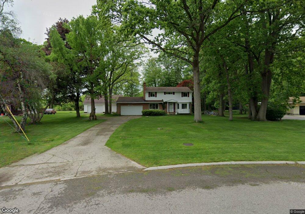 3290 Hillview Ave, Flint, MI 48504 - photo 1
