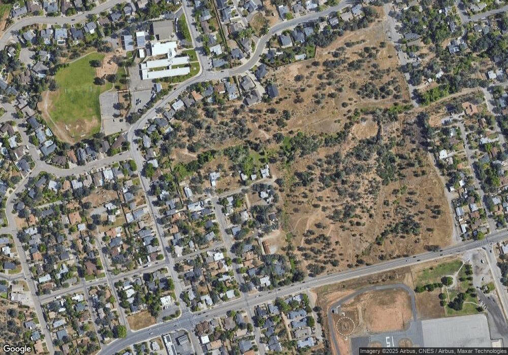 1507 Mesa St, Redding, CA 96001 - photo 1