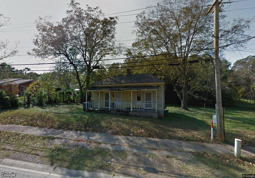 242 Mill St, Barnesville, GA 30204 - photo 1