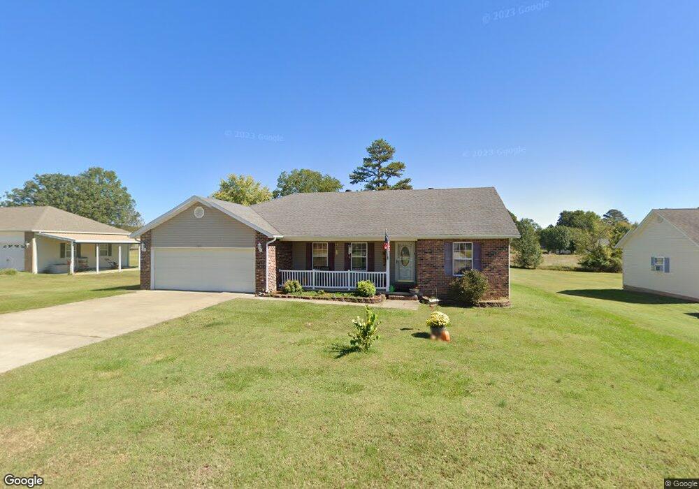 2305 Willow Brook Ln, Poplar Bluff, MO 63901 - photo 1