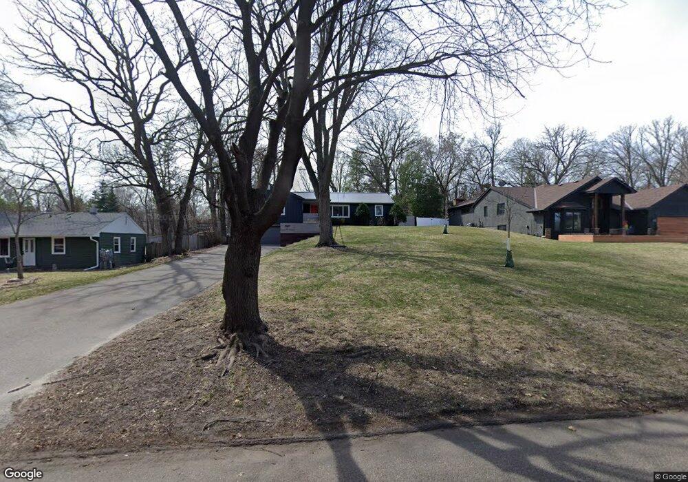 15617 Sunset Rd, Minnetonka, MN 55345 - photo 1